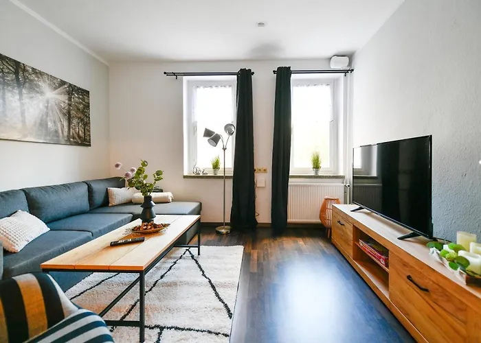 Apartament Fuerst-pueckler-apartment_bis 6 Personen_waschmaschine_kueche_2x Parkplaetze_terrasse_netflix *